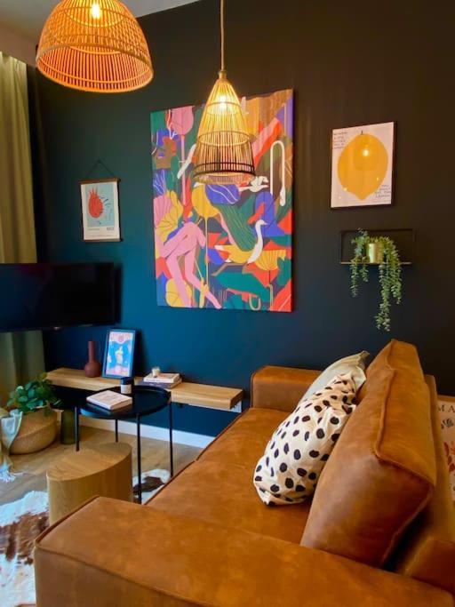 Ferienwohnung Smart Art :) Z Bezplatnym Parkingiem Podziemnym Kielce Exterior foto