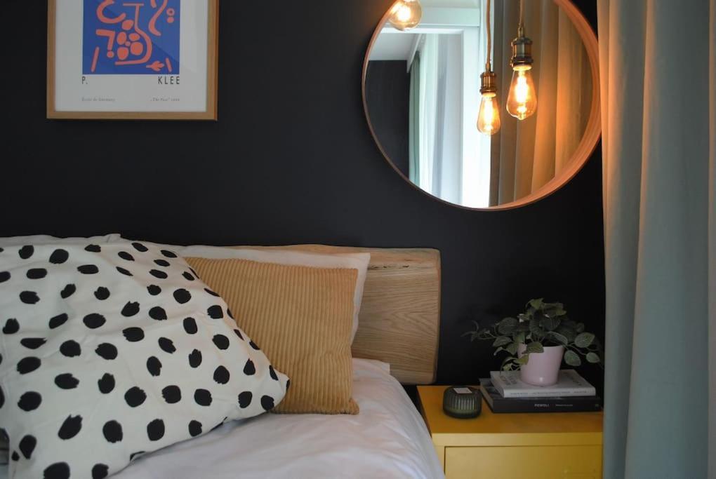 Ferienwohnung Smart Art :) Z Bezplatnym Parkingiem Podziemnym Kielce Exterior foto
